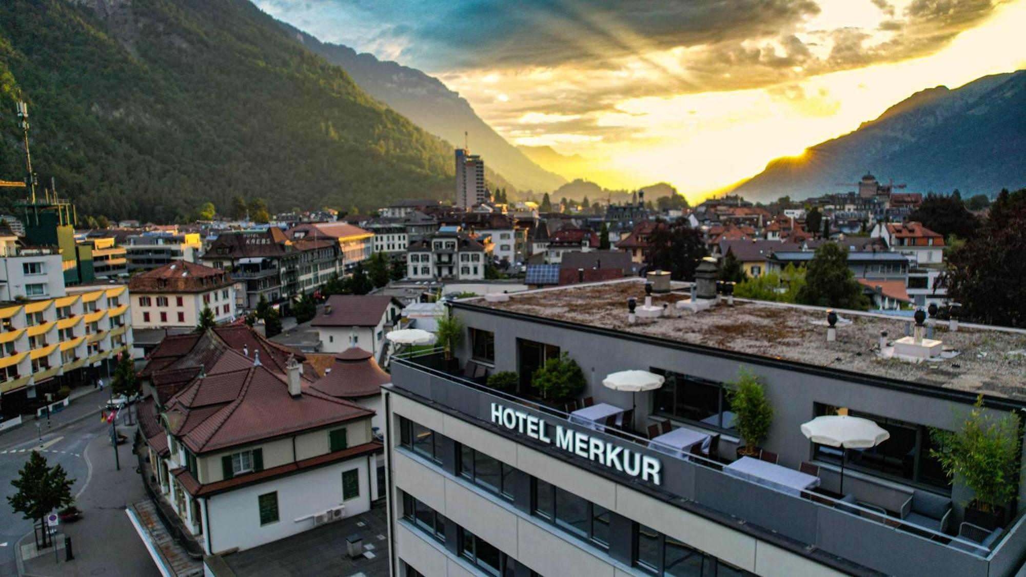 Hotel Merkur - West Station Interlaken Ngoại thất bức ảnh